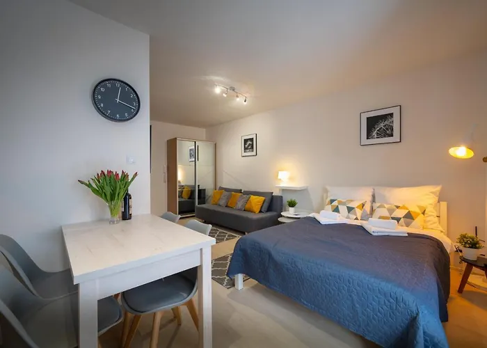 Rentplanet - Grabskiego Appartement